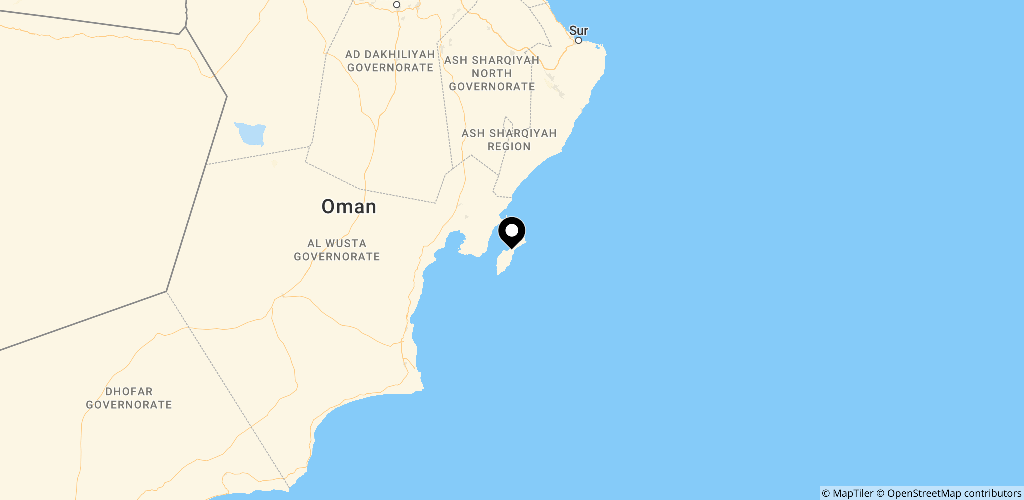 Området i Omanbugten uden for Masirah-øen, hvor branden opstod og de 24 indiske besætningsmedlemmer blev reddet