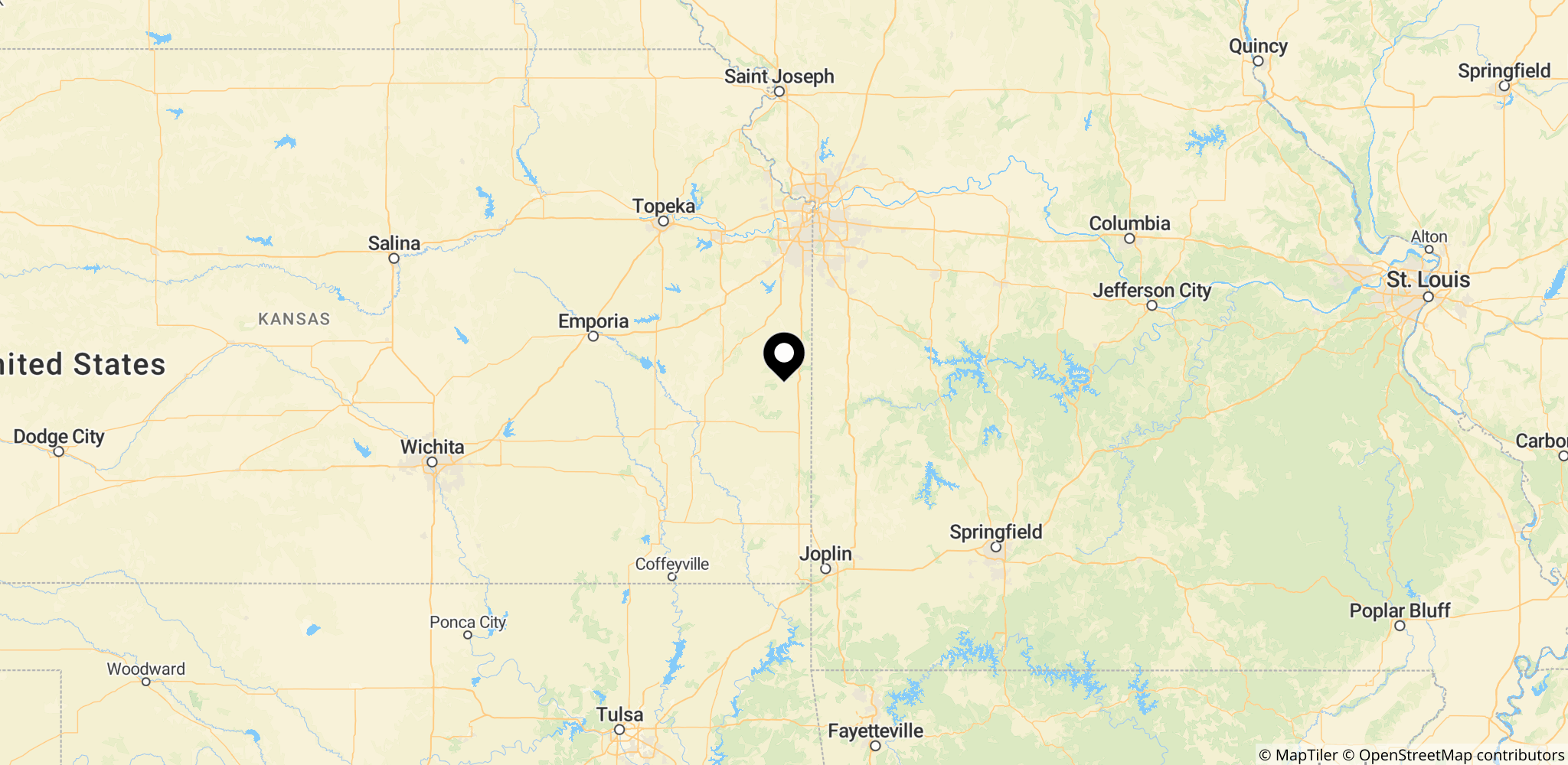 Området i Linn County, Kansas, hvor tornadoer og skader blev rapporteret sydøst for Mound City