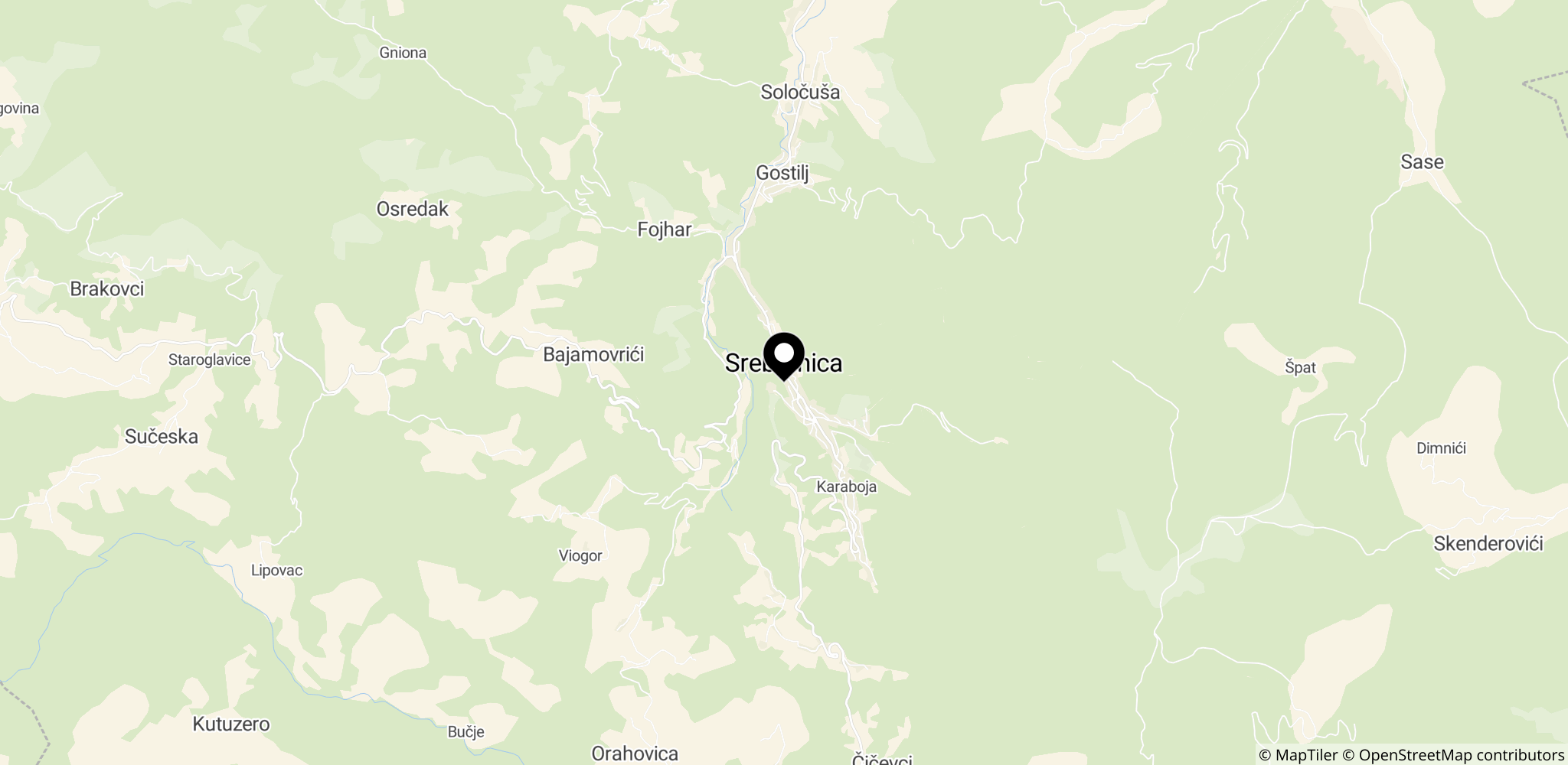 Srebrenica i Bosnien-Hercegovina – sted for massakren i 1995 og en central del af Mladić-sagens kontekst.
