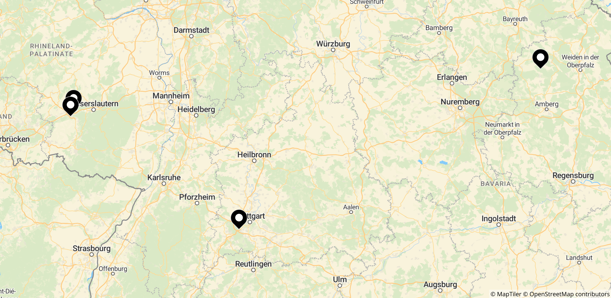 Det samlede kort viser amerikanske baser og træningsområder i Tyskland nævnt i artiklen (Ramstein, Patch Barracks i Stuttgart, Landstuhl, Grafenwöhr og Hohenfels).