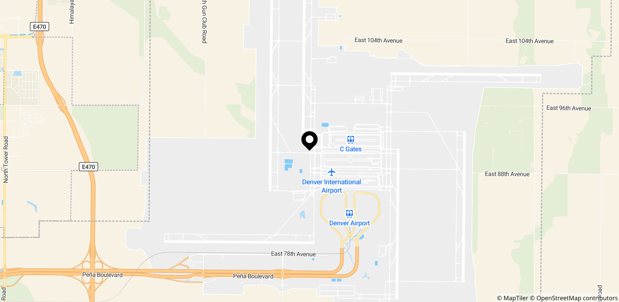Denver International Airport (DEN) og området omkring startbanen i forbindelse med hændelsen