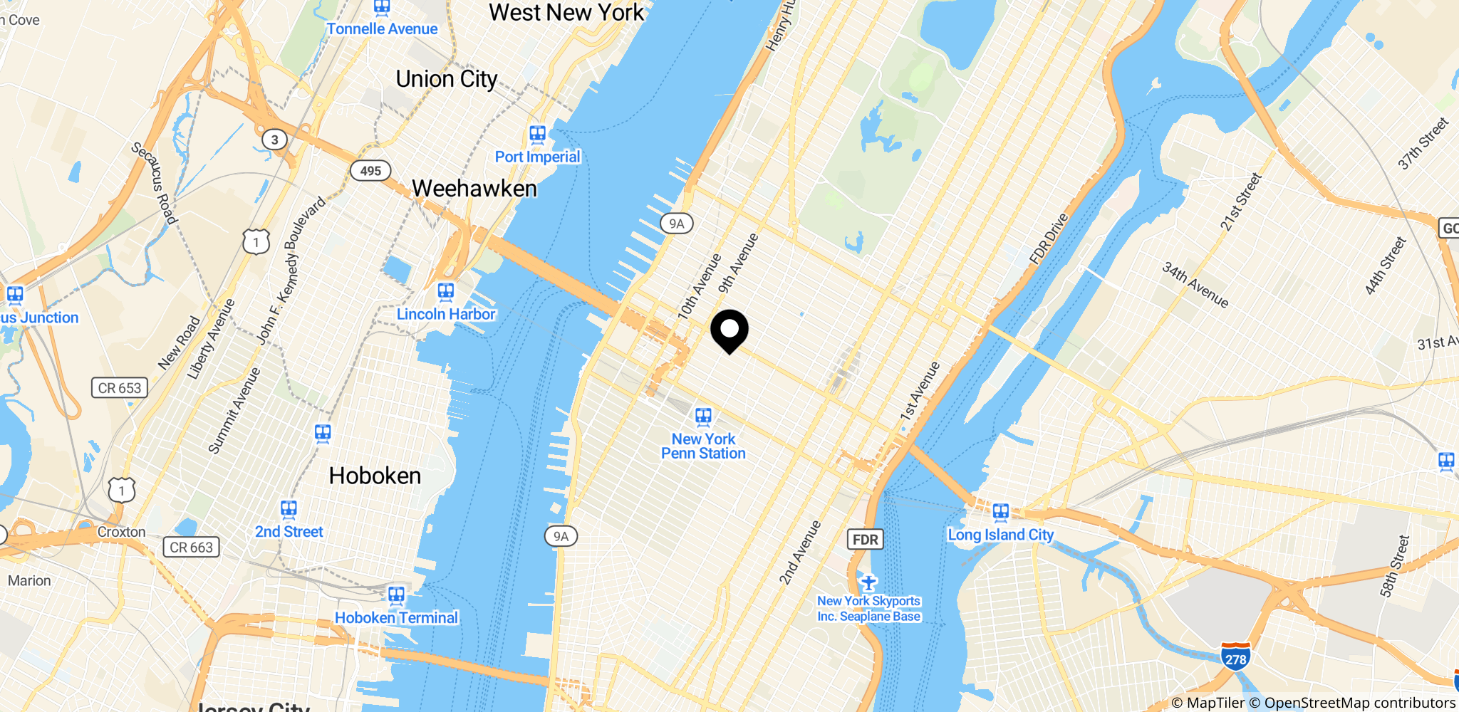 Demonstration uden for The New York Times-bygningen i Manhattan i forbindelse med injuriesøgsmål.